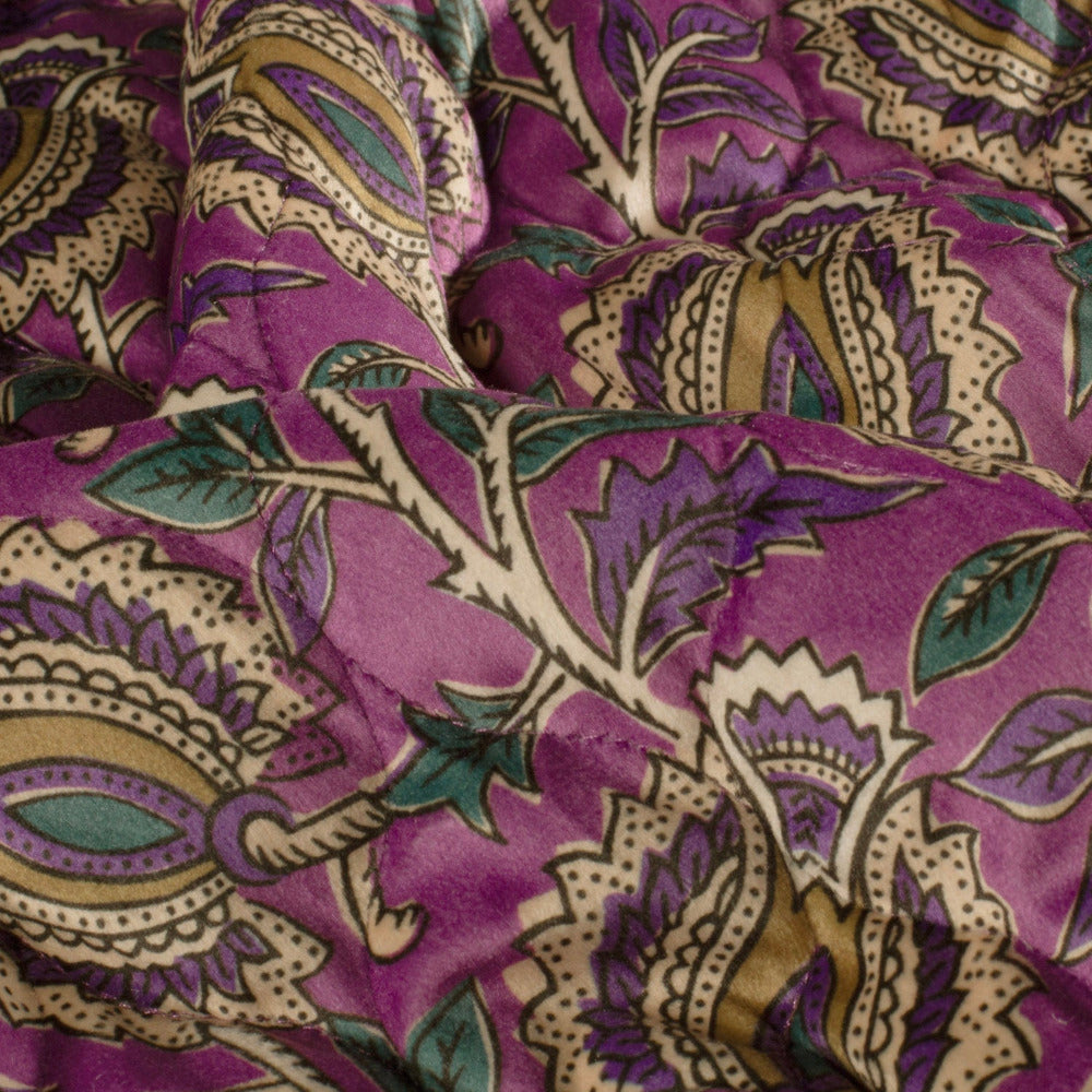 Samt Steppstoff Lila mit Blumen in Petrol und Violett