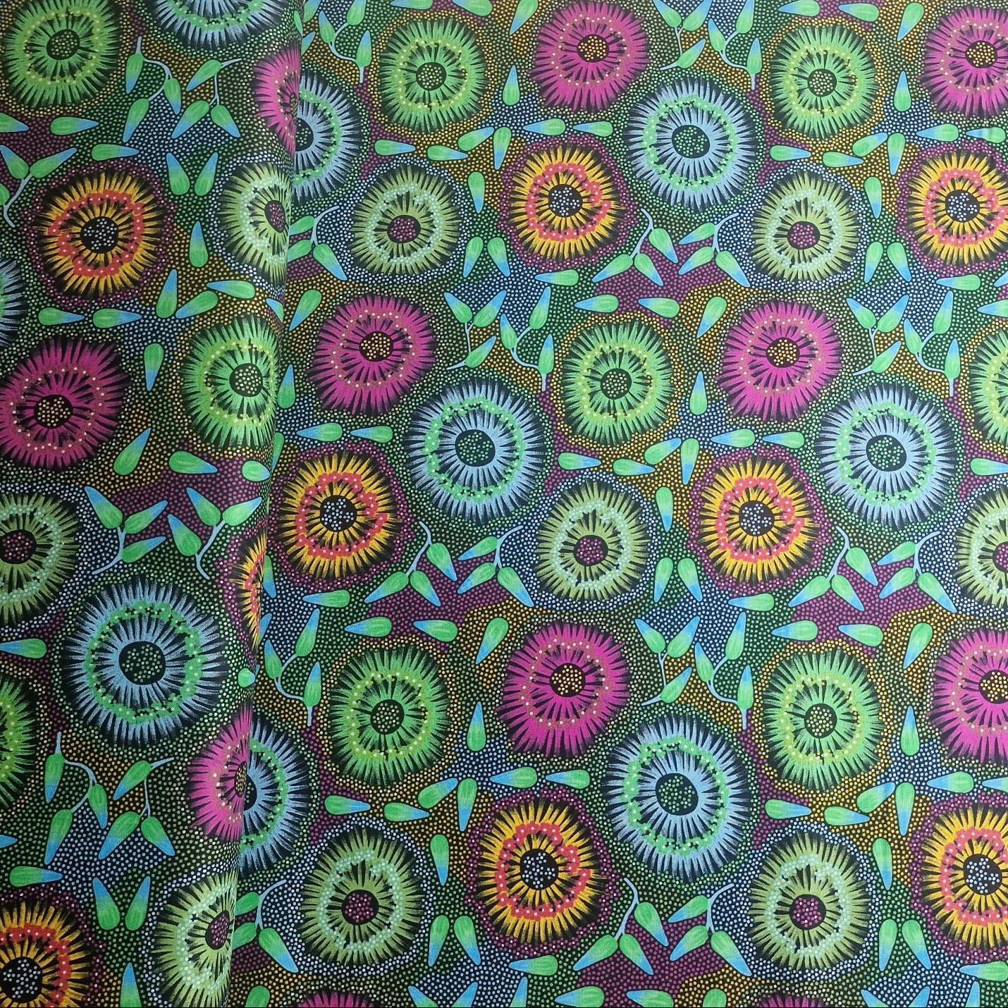 Aborigines Stoff aus Australien "Wild Bush Banana Green" - Baumwolle Meterware