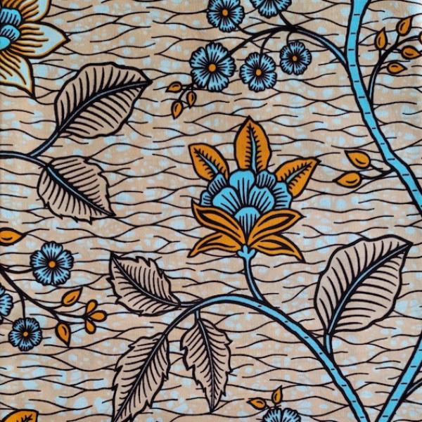 Wax Print Stoff Baumwolle gelb hellblau floral Blumenmuster – Meterware afrikanisch Beautiful Flowers