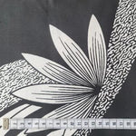 BLACK WHITE TROPICAL FLOWER Waxprint Stoff