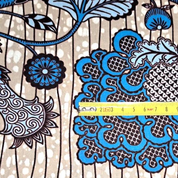 Afrikanischer Wax Print Stoff Baumwolle BLUE ORIENTAL FLOWERS | Meterware