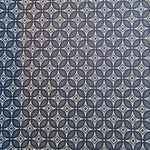 Original Shweshwe Stoff Blue Diamond Circle in Dunkelblau mit cremeweissem Kreismuster