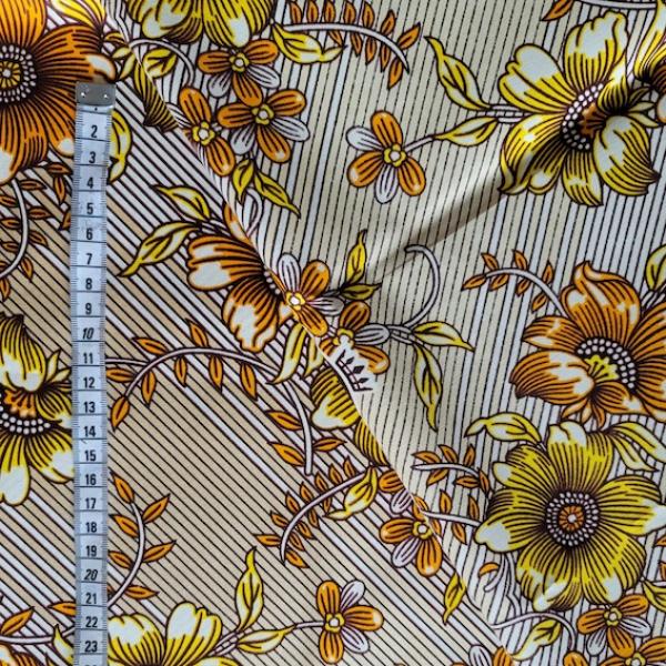 FLOWERS YELLOW GOLD Afrikanischer Wax Print Stoff - Embellished