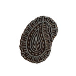 Indischer Holzstempel Paisley Boteh mit tropfenförmigem Blattmotiv und geometrischem Rand