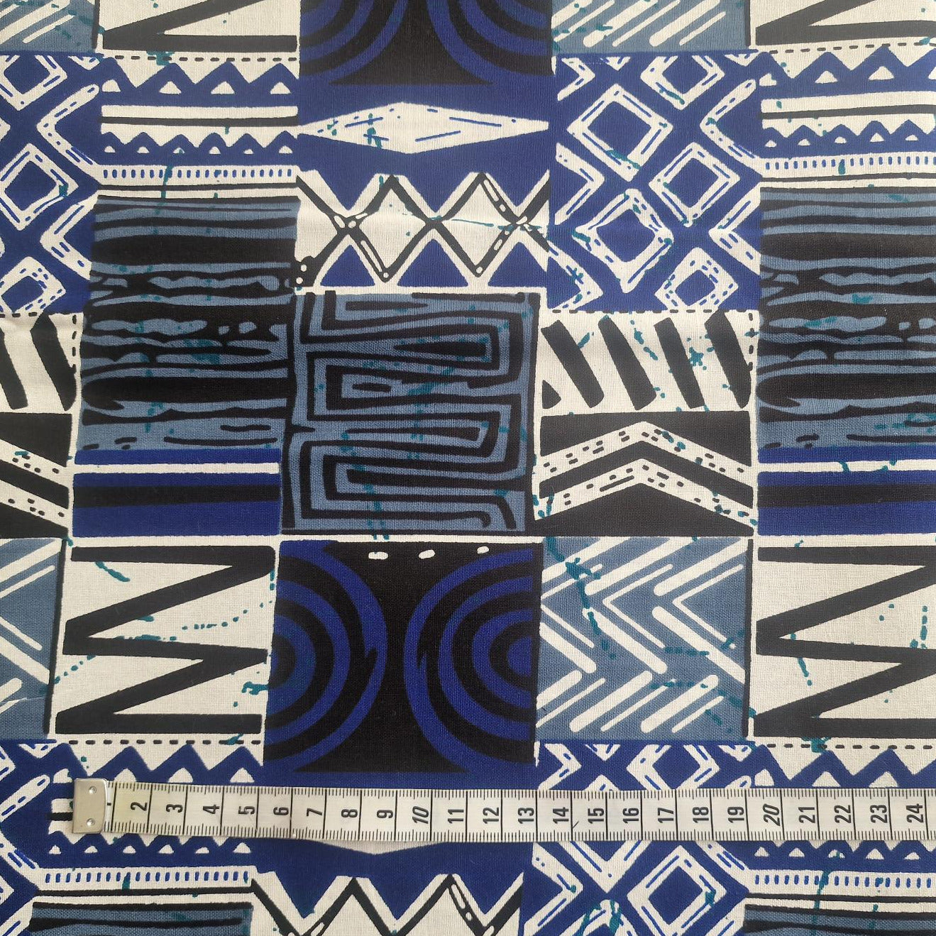 Afrikanischer Wax Print Stoff "Blue Bogolan Mosaic" - Baumwolle Meterware