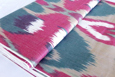 Ikat Stoffe